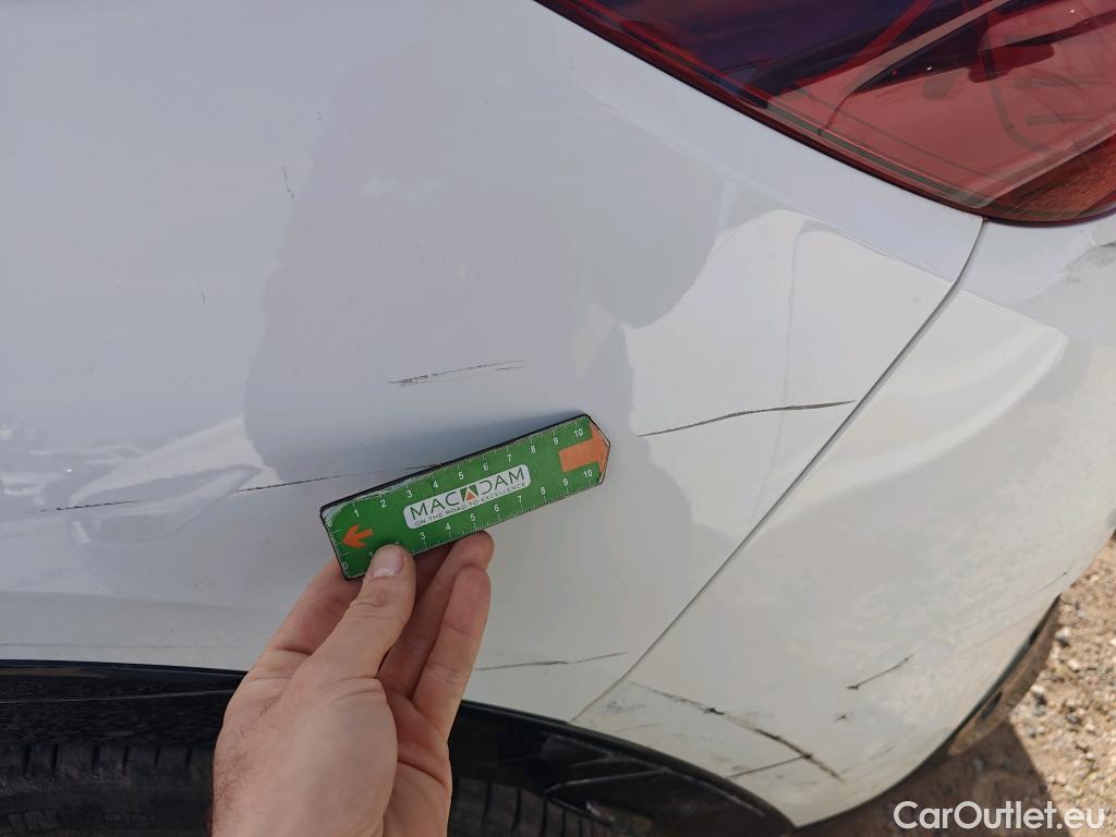  Opel   Grandland X OPEL Grandland / 2021 / 5P / todoterreno 1.5D DTH AT8 S/S GS #68