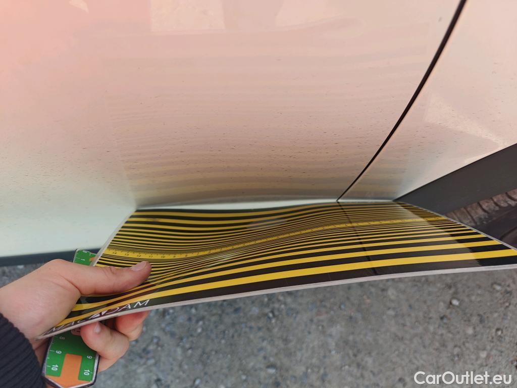  Mini  Cooper MINI MINI / 2014 / 5P / berlina con portón ONE 5 PUERTAS (CX) #15