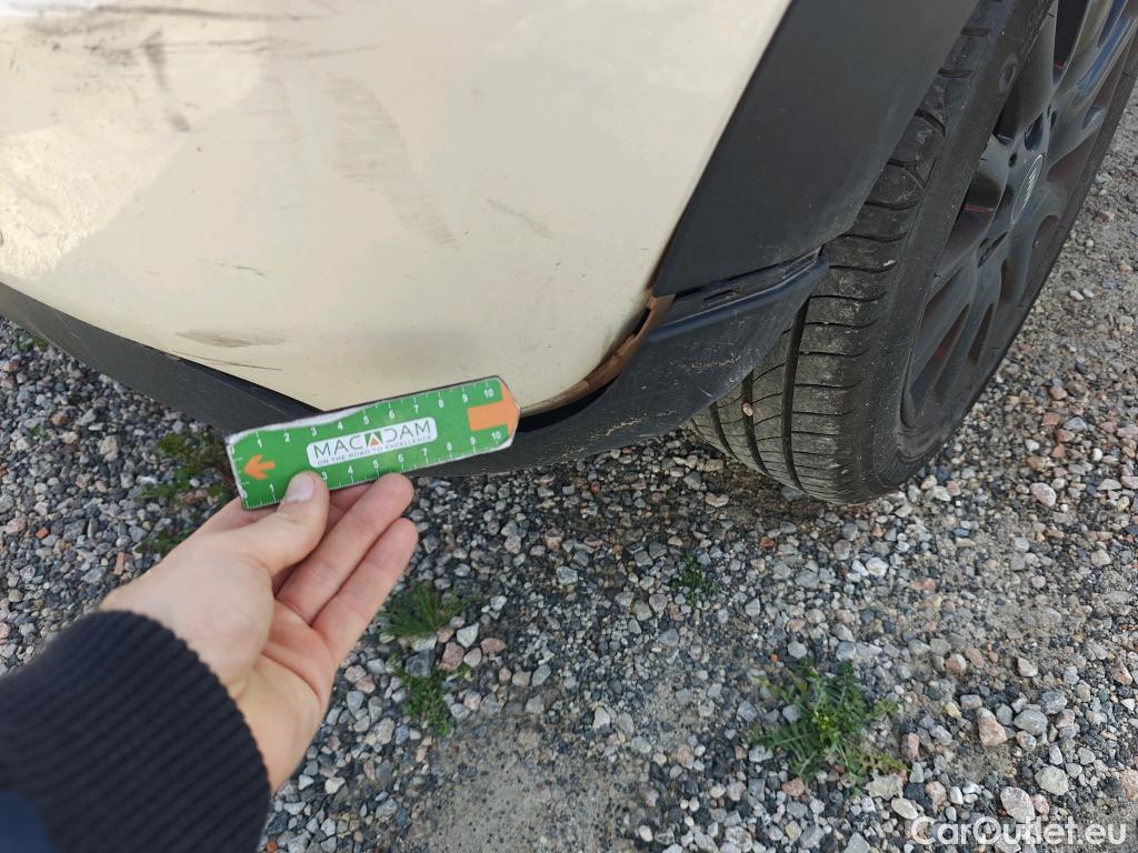  Mini  Cooper MINI MINI / 2014 / 5P / berlina con portón ONE 5 PUERTAS (CX) #63