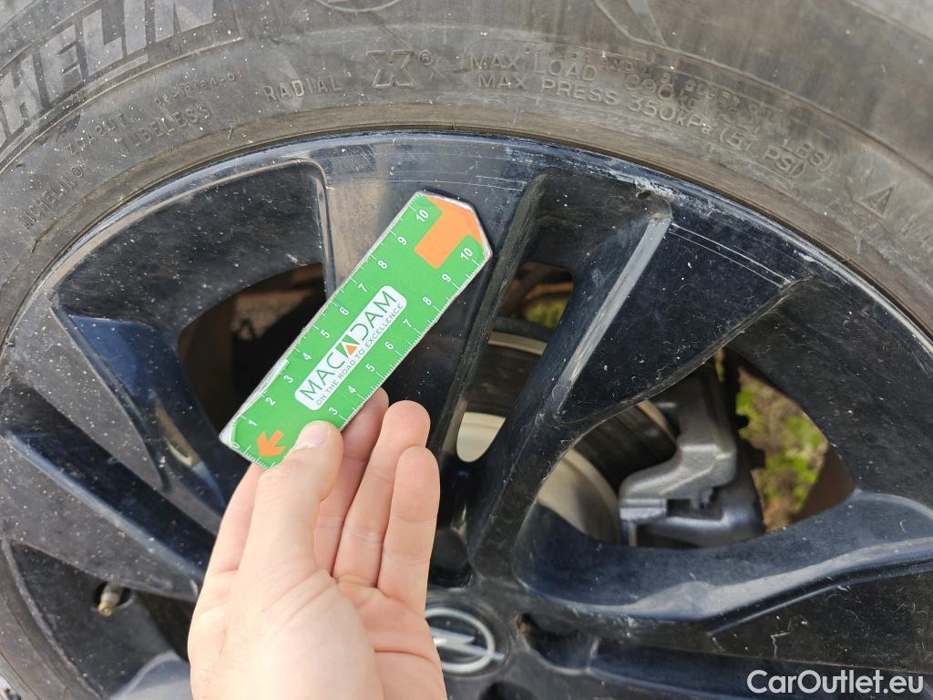  Opel   Grandland X OPEL Grandland / 2021 / 5P / todoterreno 1.5D DTH AT8 S/S GS #29