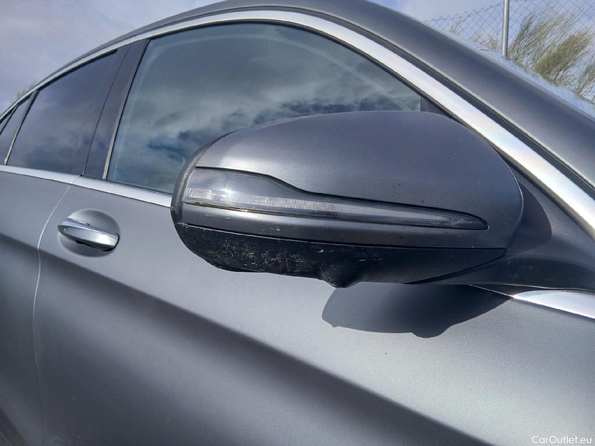  Mercedes  G-Klasee MERCEDES-BENZ GLC Coupé / 2019 / 5P / coupé GLC 300 d 4MATIC #44