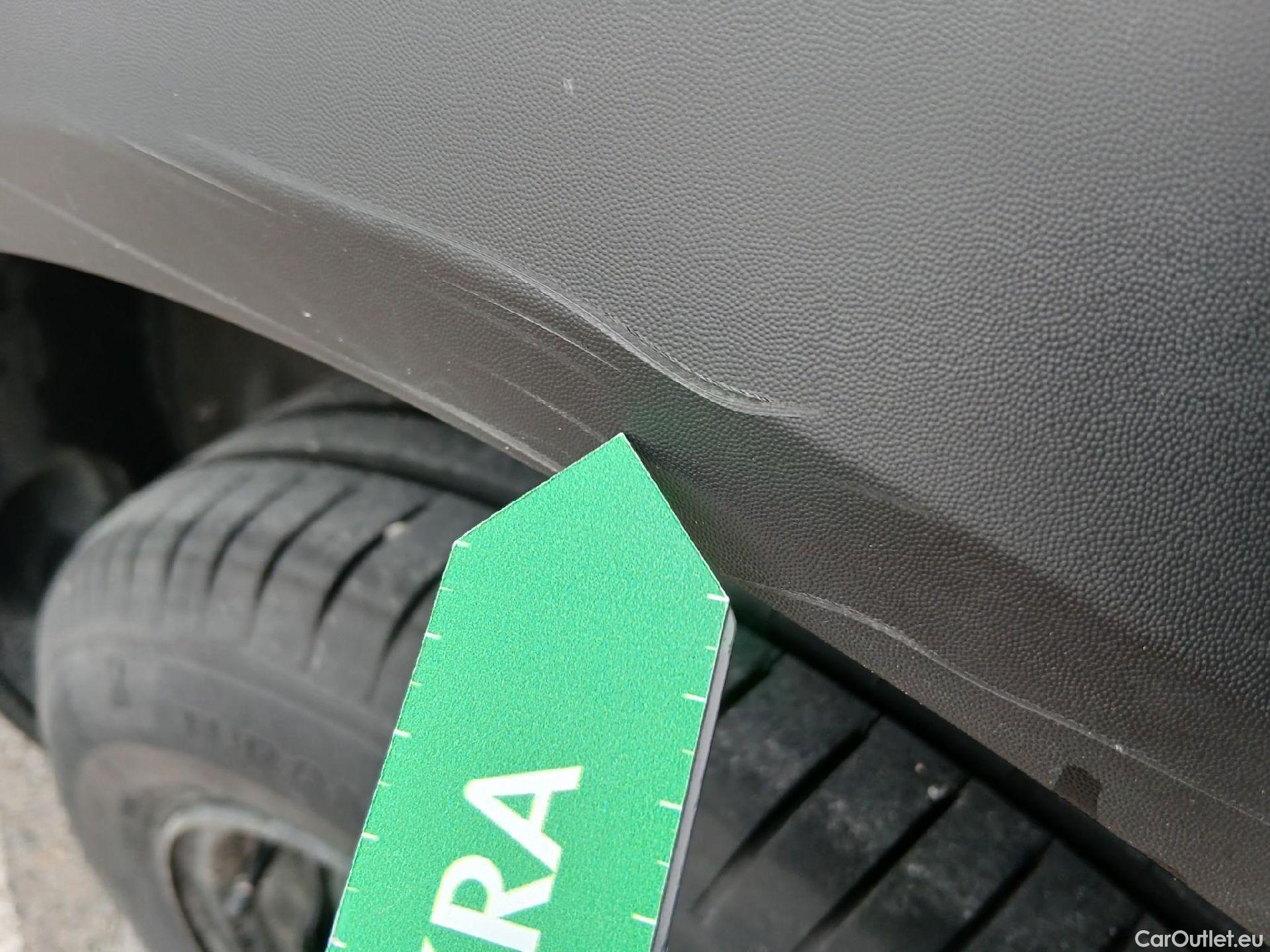  Renault  Captur  II Evolution 1.3 TCe 140CV MT6 E6d #28