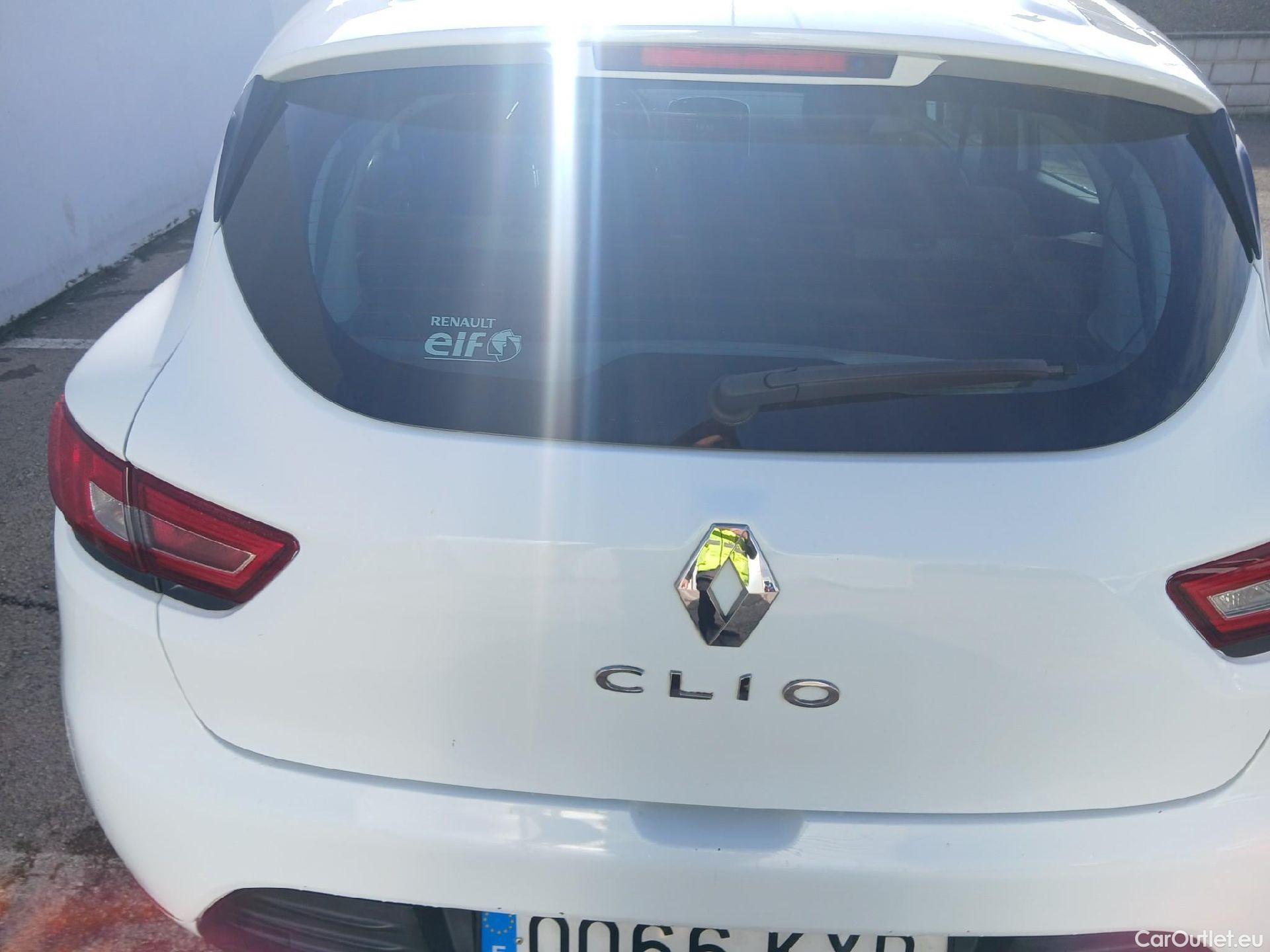  Renault  Clio RENAULT  / 2016 / 5P / berlina con portón Business dCi 55kW (75CV) -18 #22