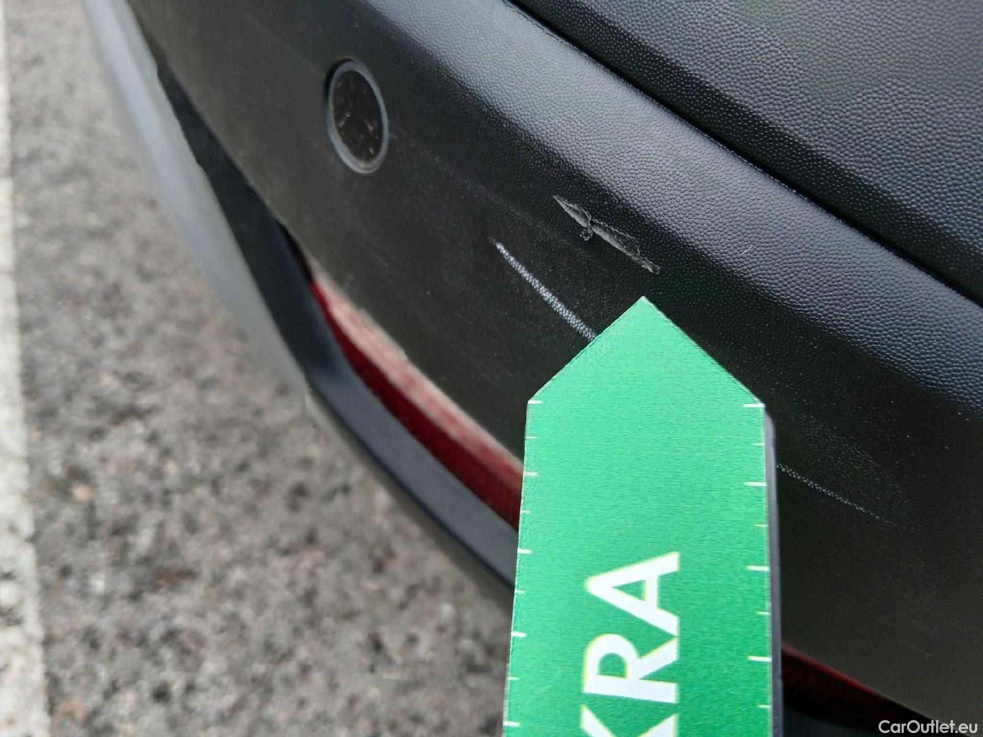  Renault  Captur  II Evolution 1.3 TCe 140CV MT6 E6d #34