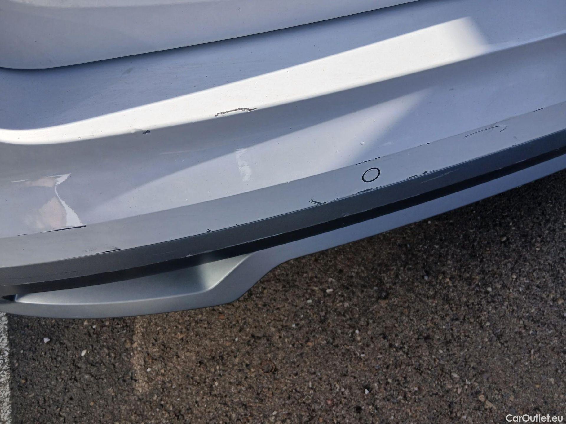  Skoda  KAMIQ SKODA  1.0 TSI 81kW (110CV) DSG Ambition #18