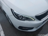  Peugeot  308 PEUGEOT  / 2017 / 5P / berlina con portón 5p Active Pack BlueHDi 130 S&S #17