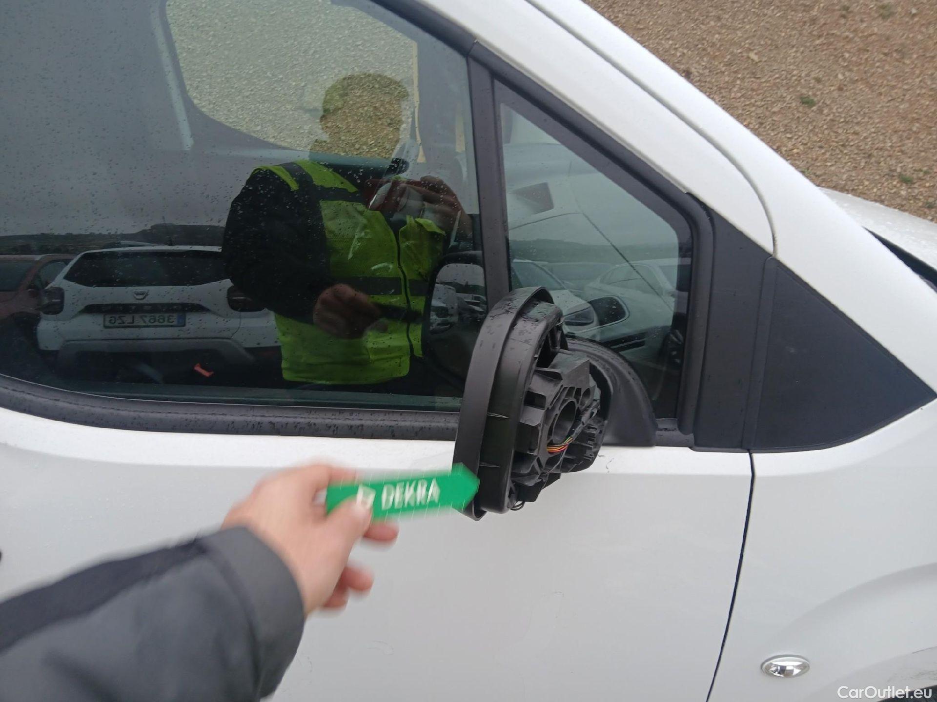  Citroen  Berlingo CITROEN  / 2018 / 4P / furgón derivado de turismo Talla M BlueHDi 100 #35