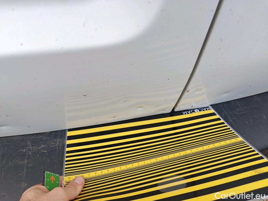  Citroen  Jumpy CITROEN  / 2016 / 4P / FURGON Talla M BlueHDi 73KW (100CV) Confort #41