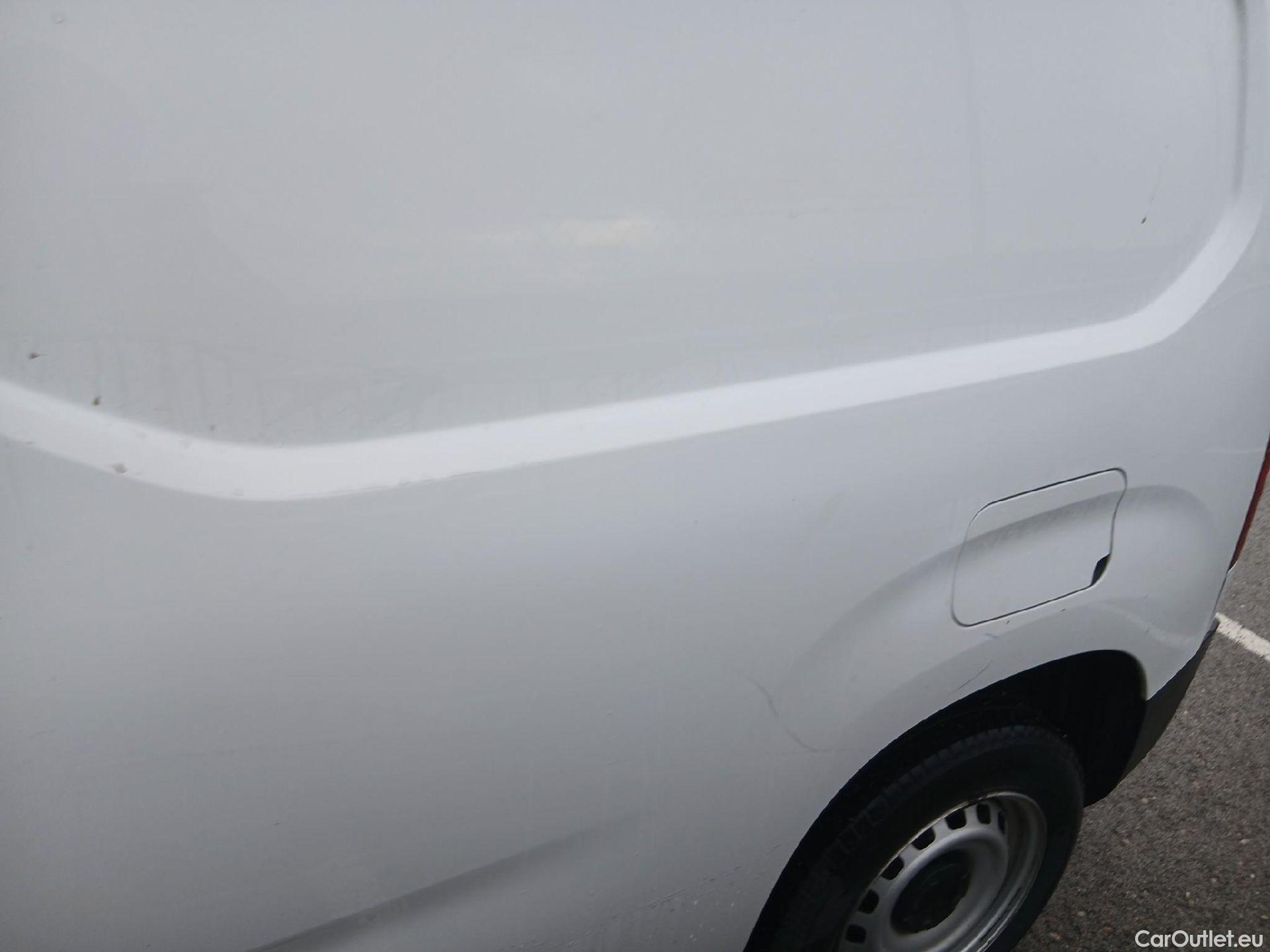  Citroen  Berlingo CITROEN  / 2018 / 4P / furgón derivado de turismo Talla M BlueHDi 100 #11