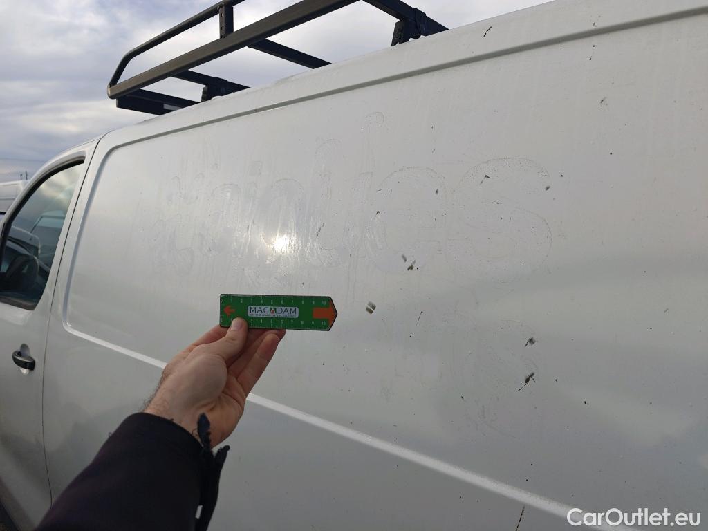  Citroen  Jumpy CITROEN  / 2016 / 4P / FURGON Talla M BlueHDi 73KW (100CV) Confort #63