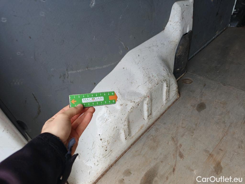  Citroen  Jumpy CITROEN  / 2016 / 4P / FURGON Talla M BlueHDi 73KW (100CV) Confort #24