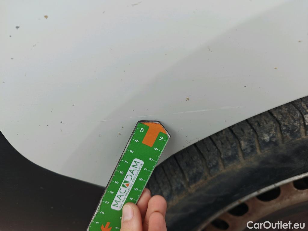  Citroen  Jumpy CITROEN  / 2016 / 4P / FURGON Talla M BlueHDi 73KW (100CV) Confort #81