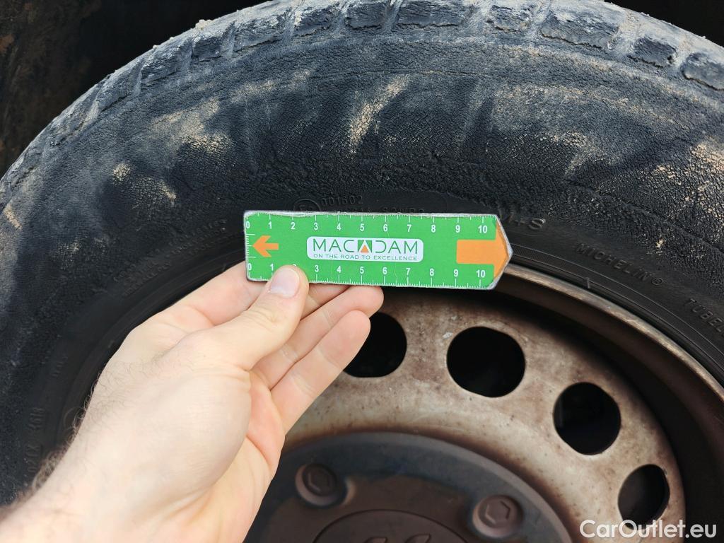  Citroen  Jumpy CITROEN  / 2016 / 4P / FURGON Talla M BlueHDi 73KW (100CV) Confort #52