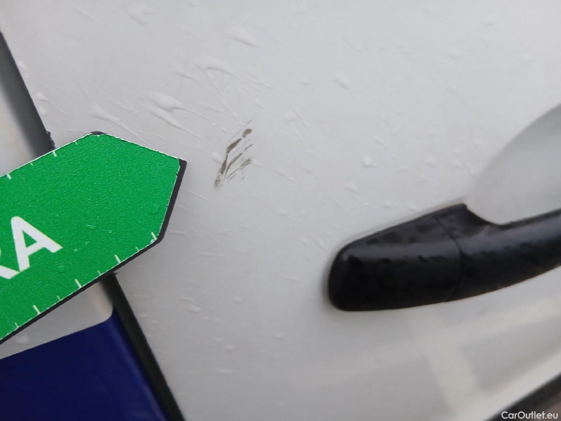  Citroen  Berlingo CITROEN  / 2015 / 4P / combi Multispace LIVE Edit.BlueHDi 74KW (100CV (AC) #29