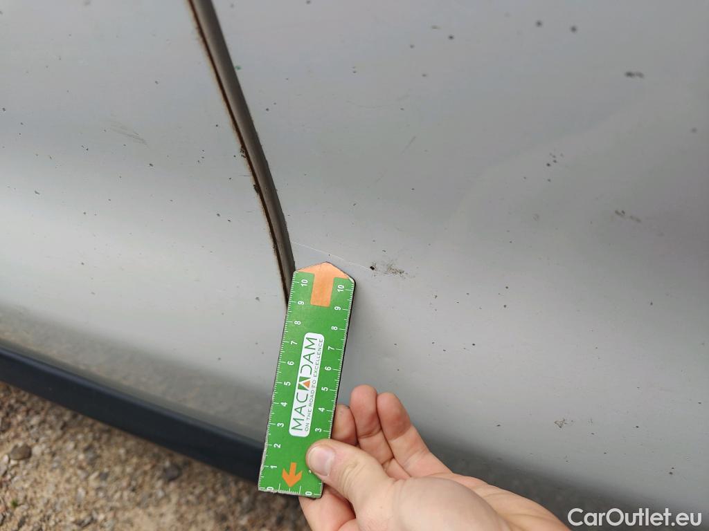  Citroen  Jumpy CITROEN  / 2016 / 4P / FURGON Talla M BlueHDi 73KW (100CV) Confort #46