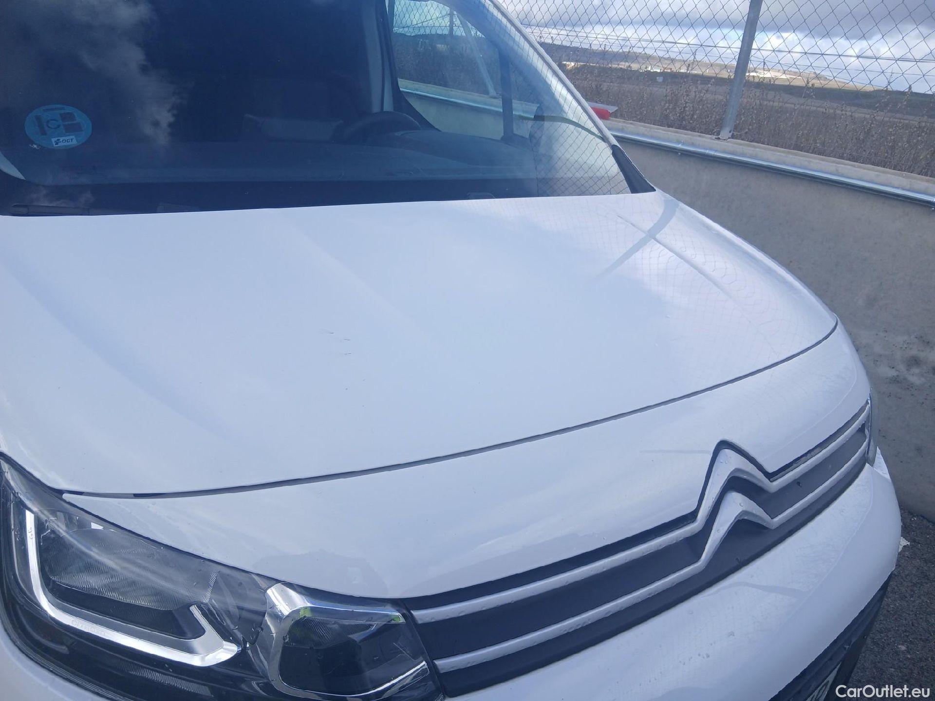  Citroen  Berlingo CITROEN  / 2018 / 4P / furgón derivado de turismo Talla M BlueHDi 100 #6