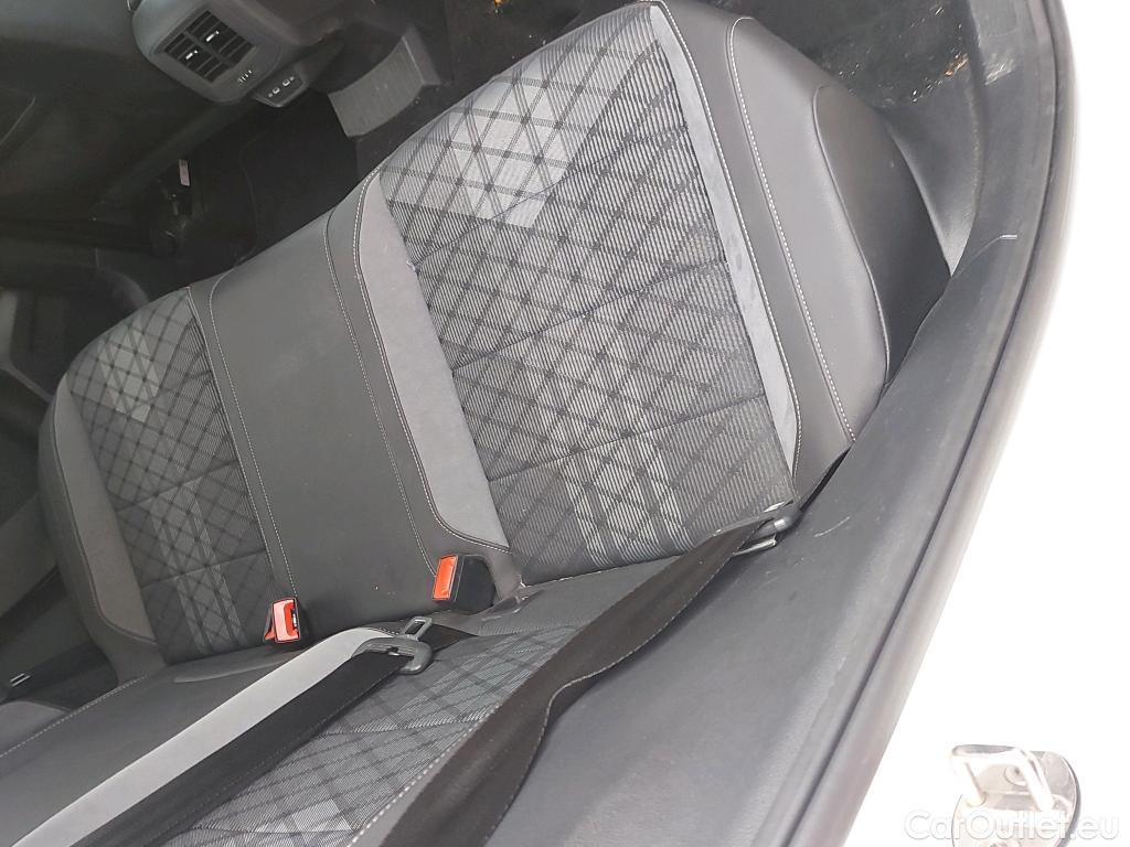  Volkswagen  T-ROC VOLKSWAGEN  / 2021 / 5P / todoterreno R-Line 2.0 TDI 110kW (150CV) DSG #21