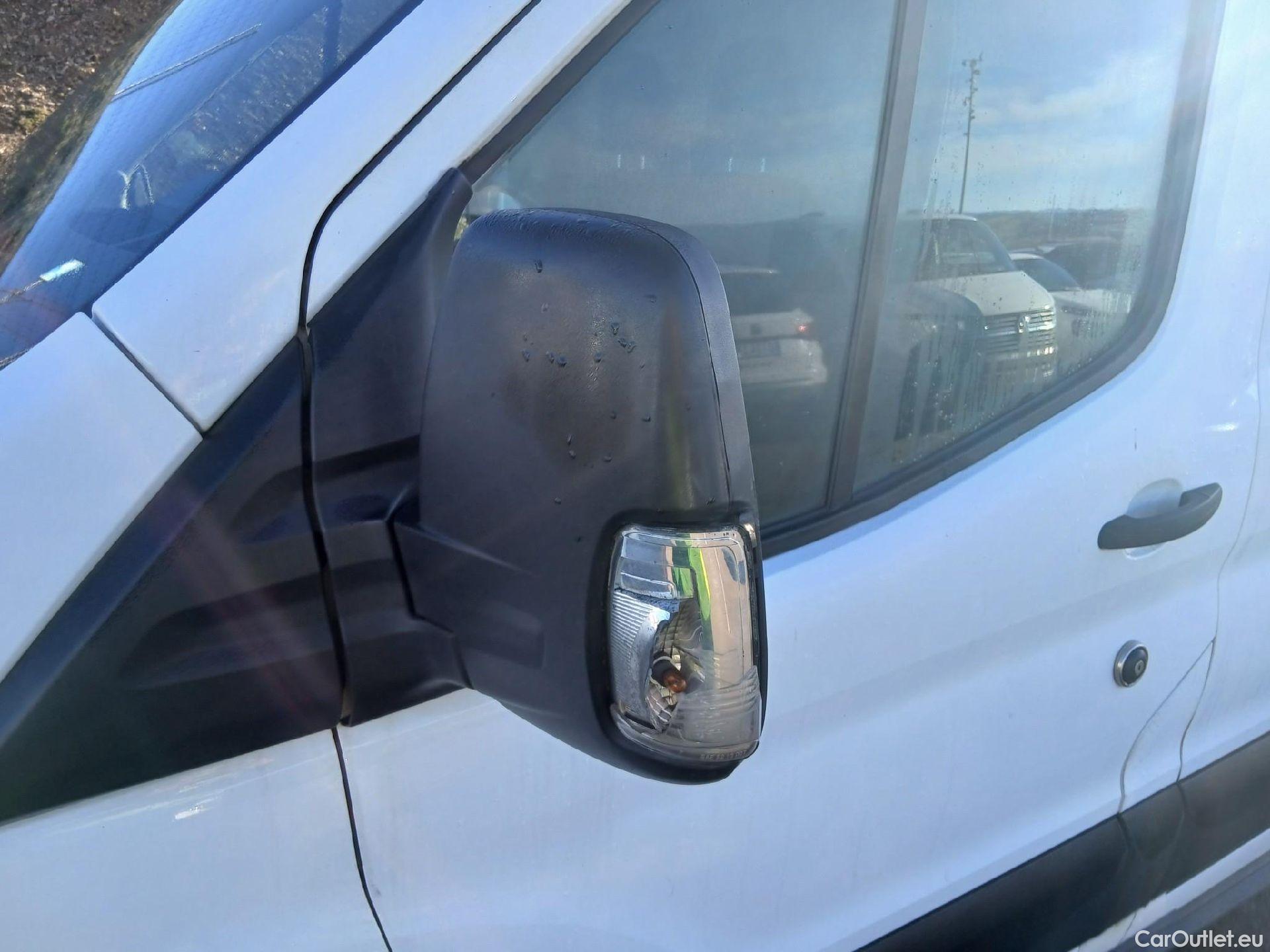  Ford  Transit FORD  / 2013 / 4P / furgón 310 96kW L3H2 Van Trend FWD MHEV #7