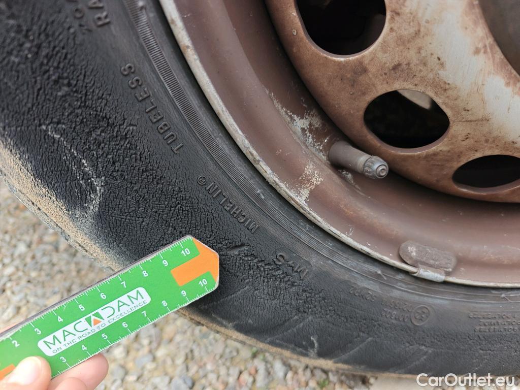  Citroen  Jumpy CITROEN  / 2016 / 4P / FURGON Talla M BlueHDi 73KW (100CV) Confort #56