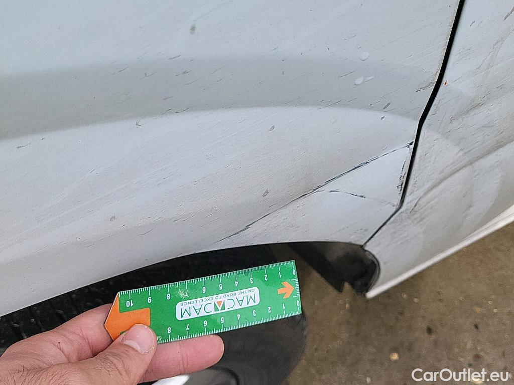  Land Rover  Discovery FORD Transit Custom / 2023 / 4P / combi Kombi 2.0 EcoBlue 100kW 320 L1 Trend #7