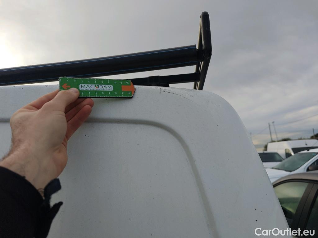  Citroen  Jumpy CITROEN  / 2016 / 4P / FURGON Talla M BlueHDi 73KW (100CV) Confort #36