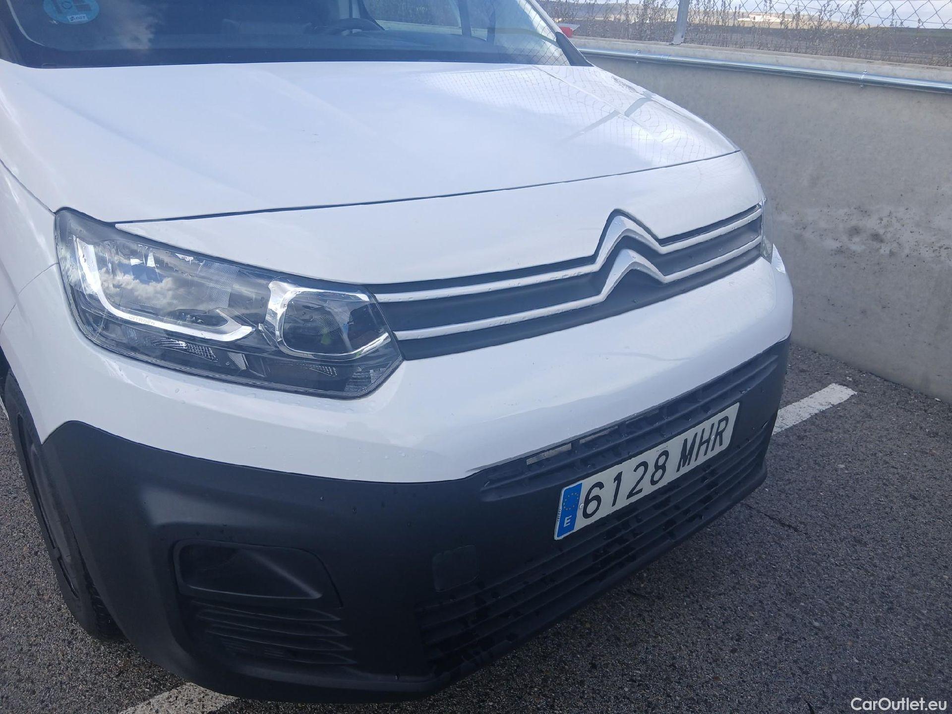  Citroen  Berlingo CITROEN  / 2018 / 4P / furgón derivado de turismo Talla M BlueHDi 100 #5