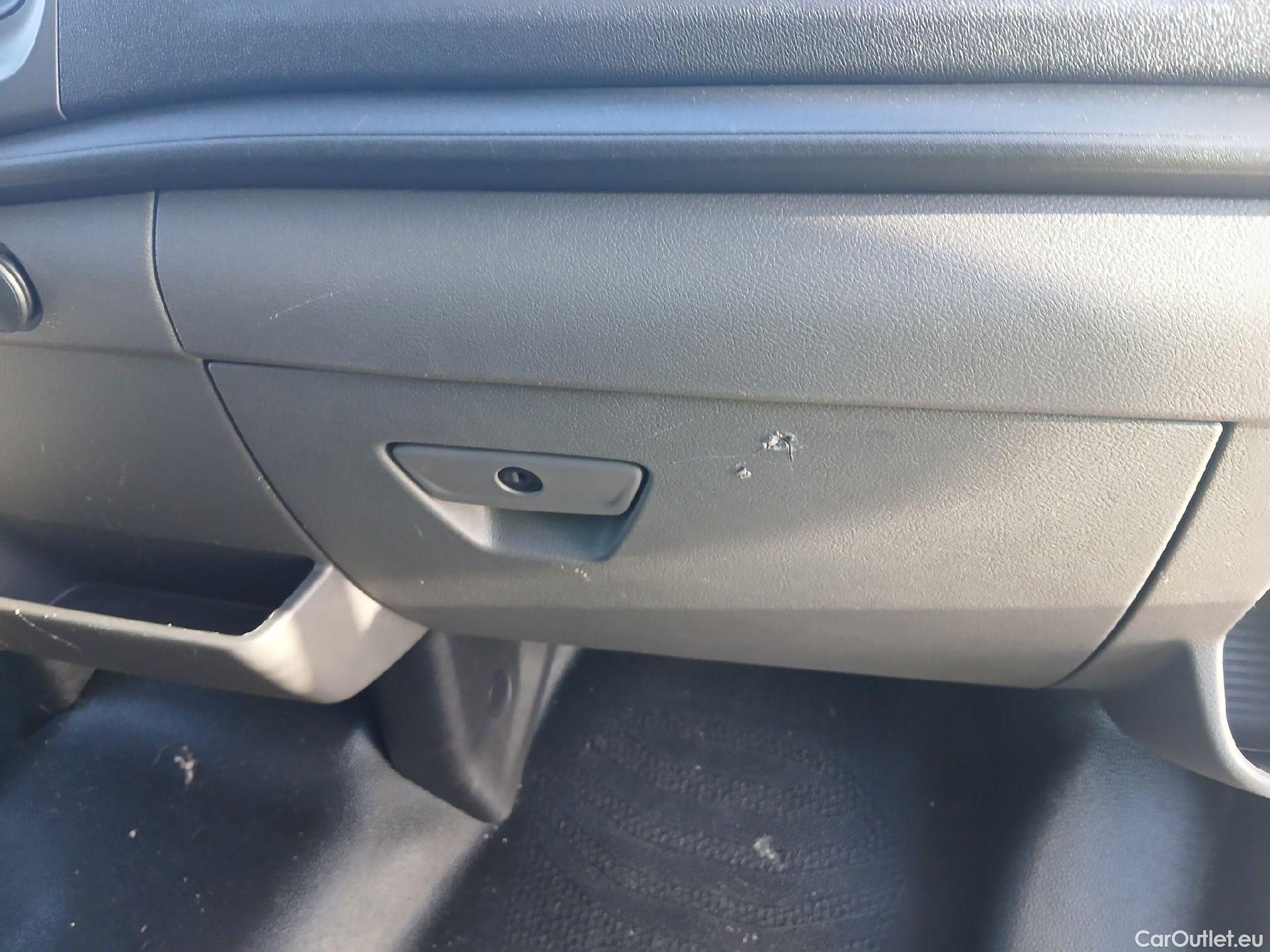  Ford  Transit FORD  / 2013 / 4P / furgón 310 96kW L3H2 Van Trend FWD MHEV #42