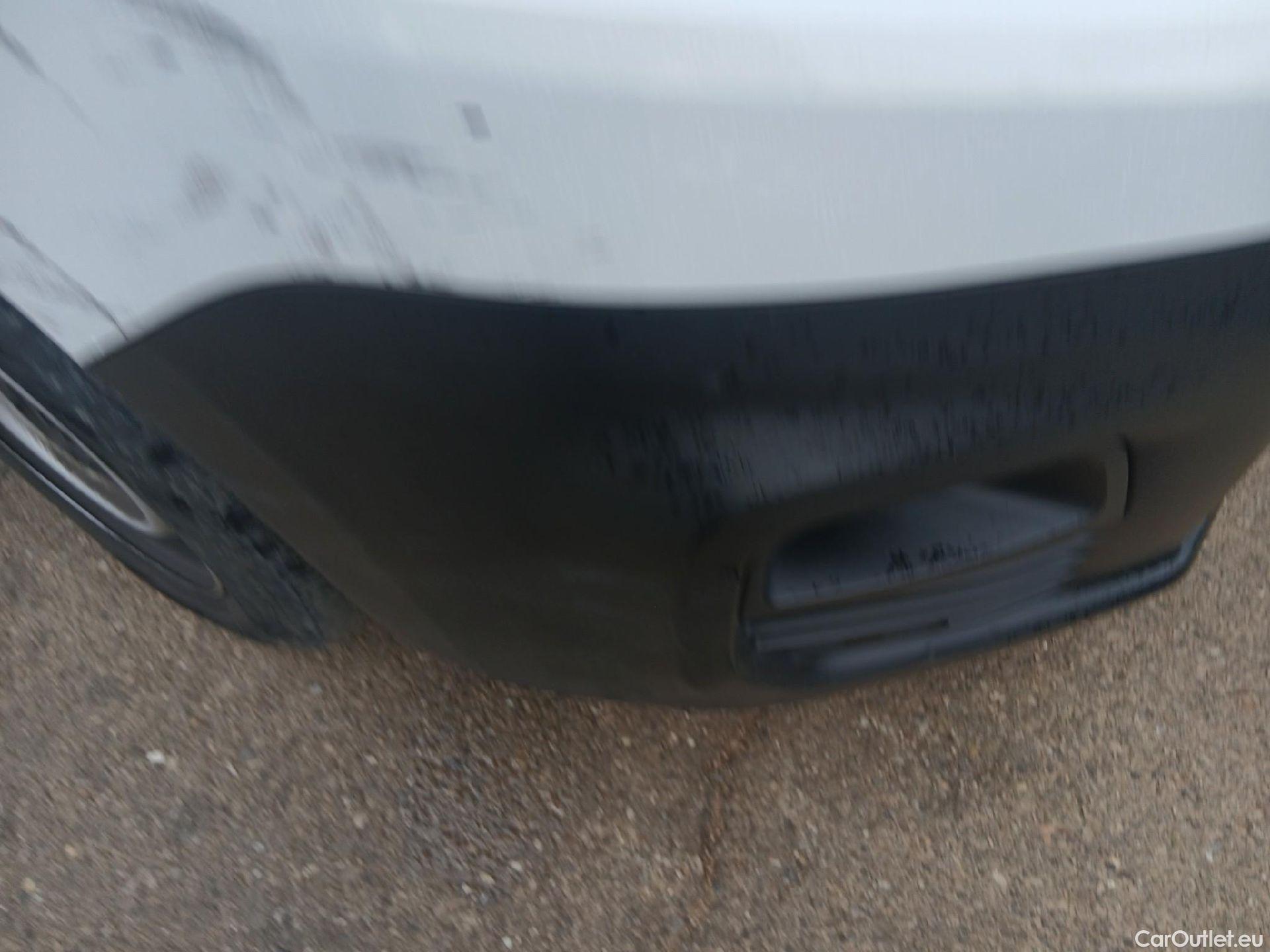  Citroen  Berlingo CITROEN  / 2018 / 4P / furgón derivado de turismo Talla M BlueHDi 100 #3