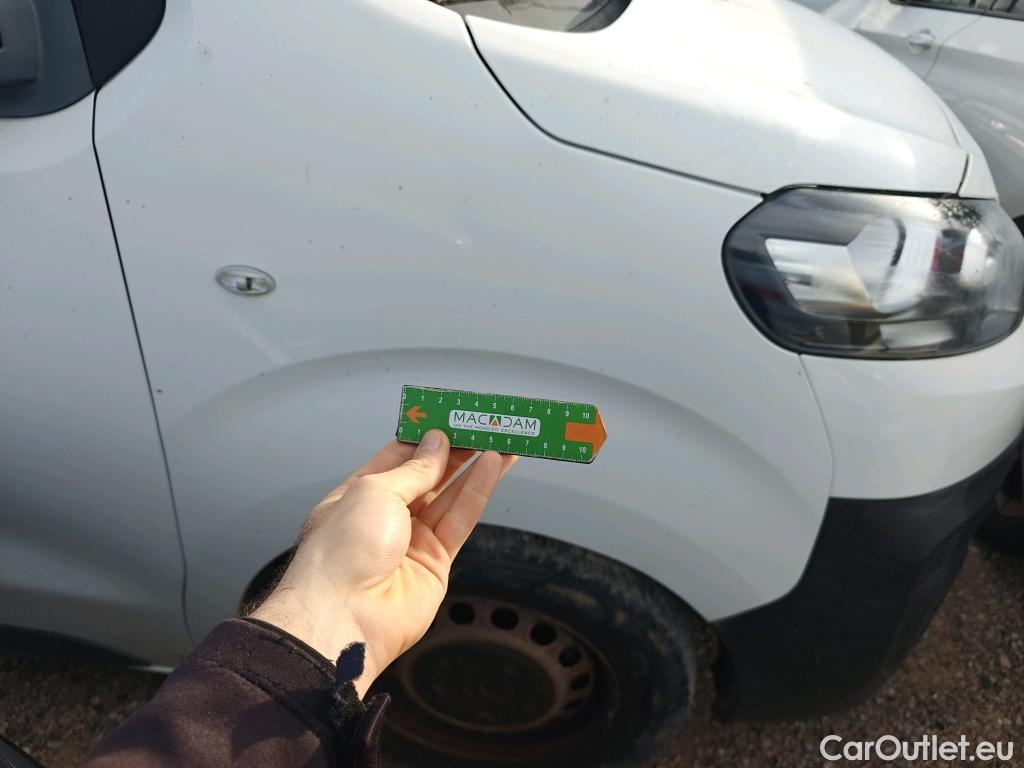  Citroen  Jumpy CITROEN  / 2016 / 4P / FURGON Talla M BlueHDi 73KW (100CV) Confort #89