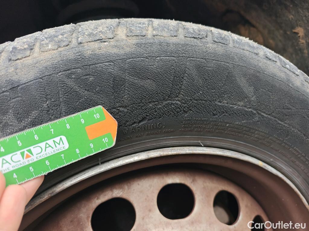  Citroen  Jumpy CITROEN  / 2016 / 4P / FURGON Talla M BlueHDi 73KW (100CV) Confort #55