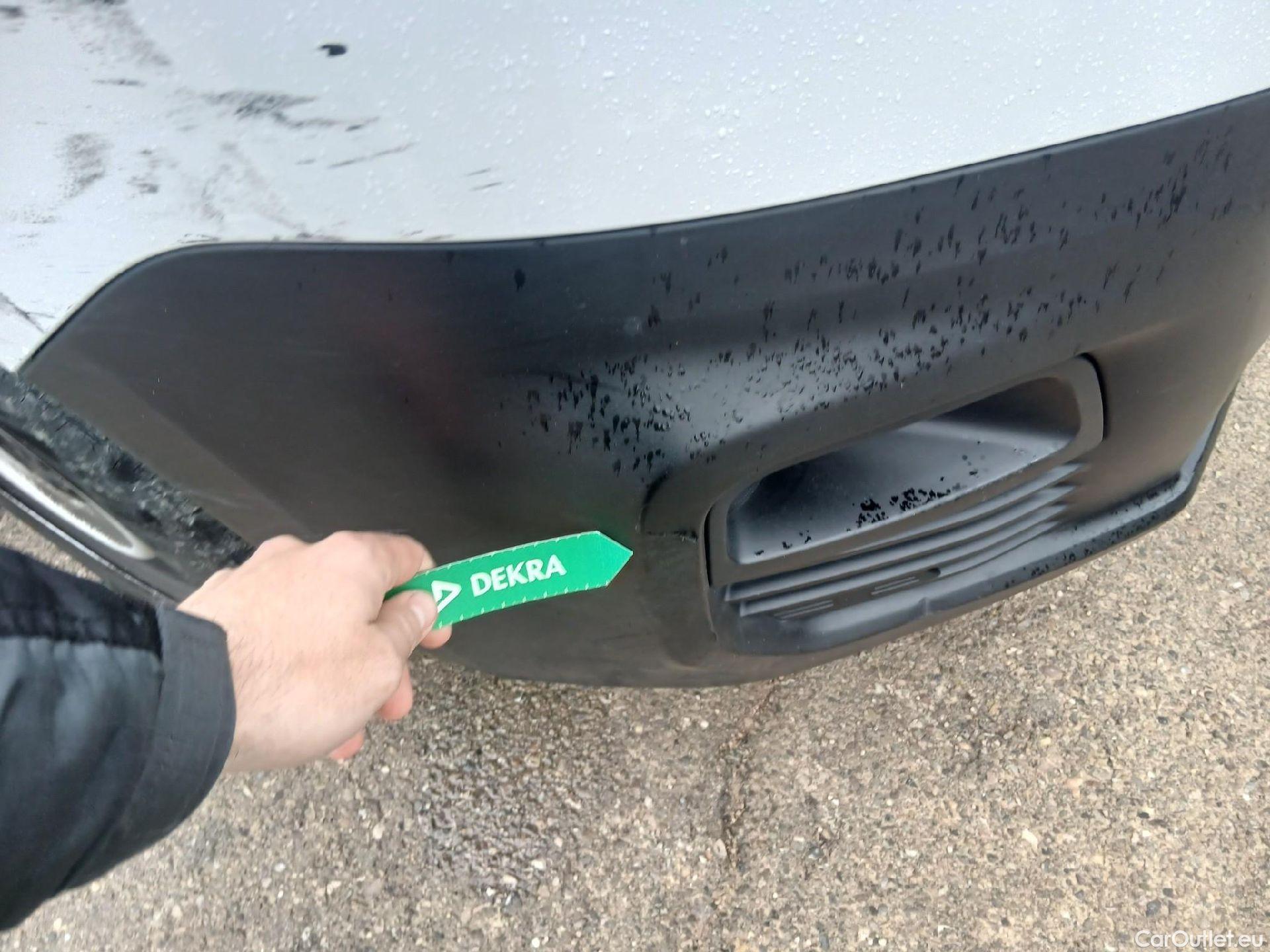  Citroen  Berlingo CITROEN  / 2018 / 4P / furgón derivado de turismo Talla M BlueHDi 100 #4