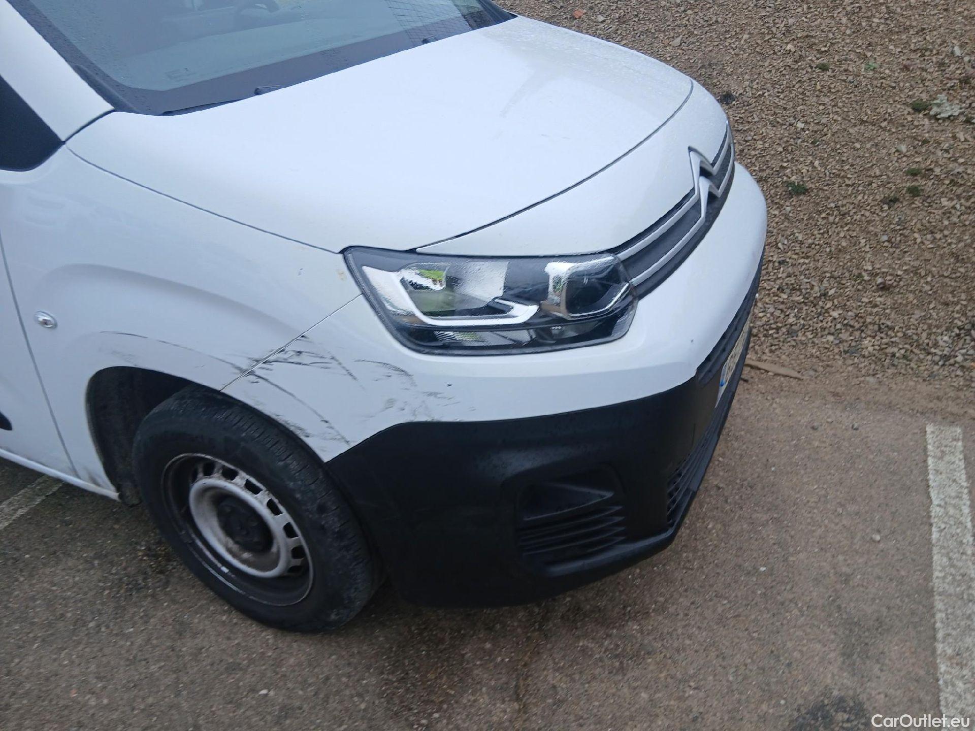  Citroen  Berlingo CITROEN  / 2018 / 4P / furgón derivado de turismo Talla M BlueHDi 100 #1