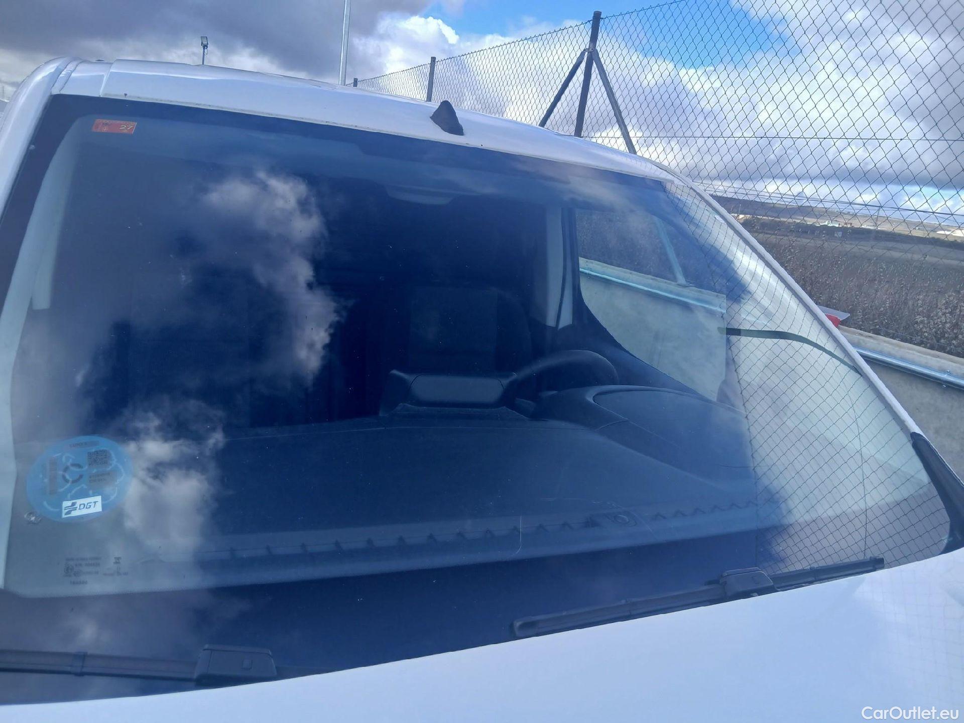  Citroen  Berlingo CITROEN  / 2018 / 4P / furgón derivado de turismo Talla M BlueHDi 100 #8