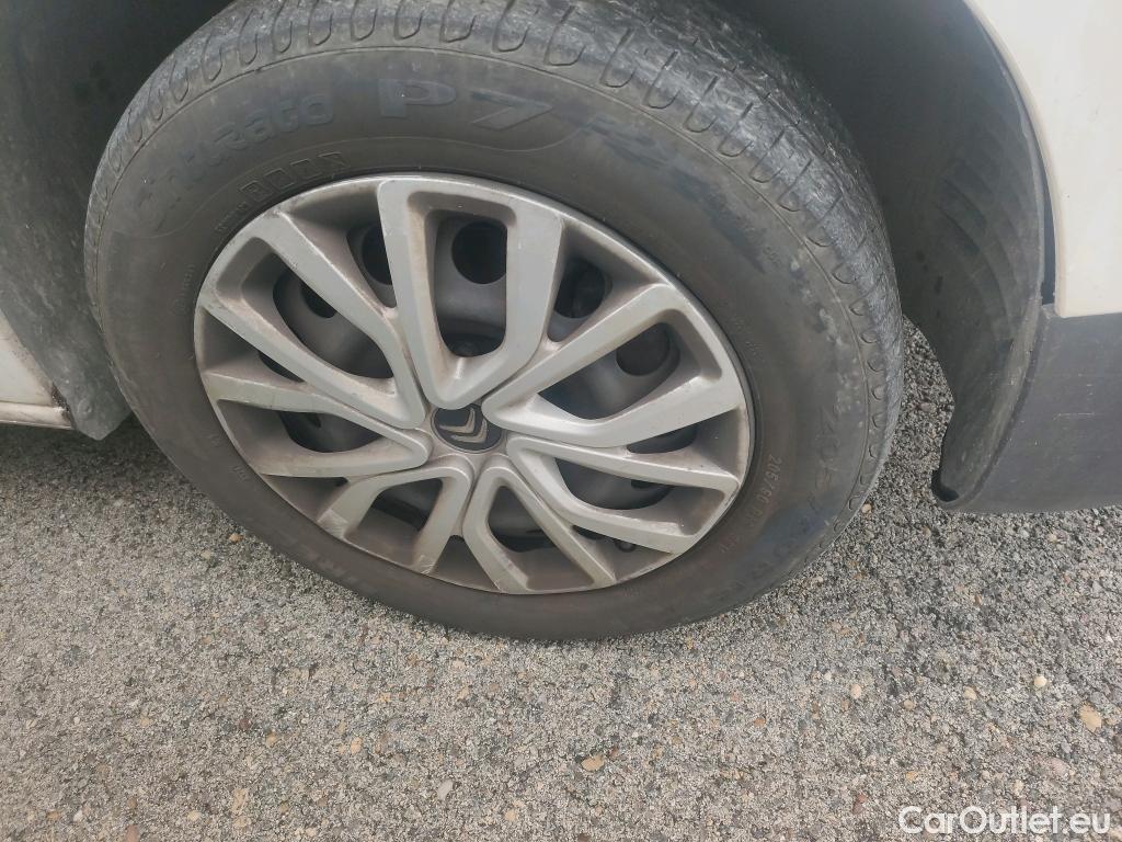  Citroen  Berlingo CITROEN  / 2018 / 5P / monovolumen compacto Talla M BlueHDi 100 S&S FEEL #44