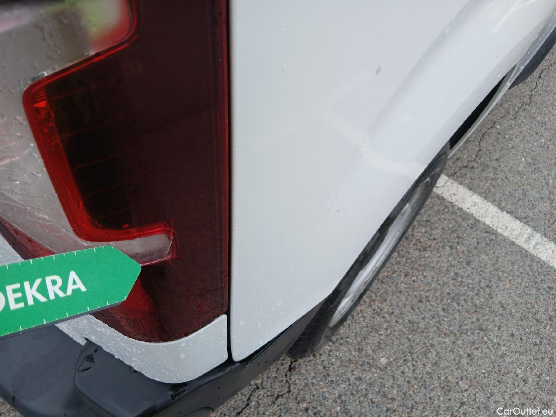  Citroen  Berlingo CITROEN  / 2018 / 4P / furgón derivado de turismo Talla M BlueHDi 100 #15