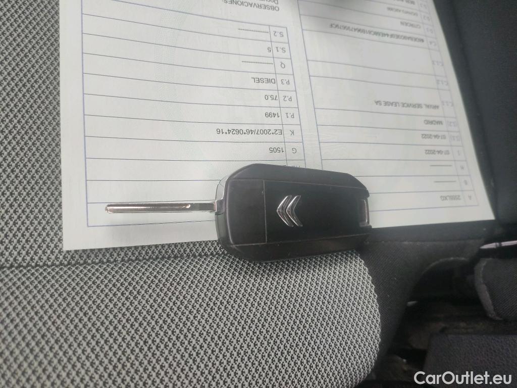  Citroen  Berlingo CITROEN  / 2018 / 5P / monovolumen compacto Talla M BlueHDi 100 S&S FEEL #2