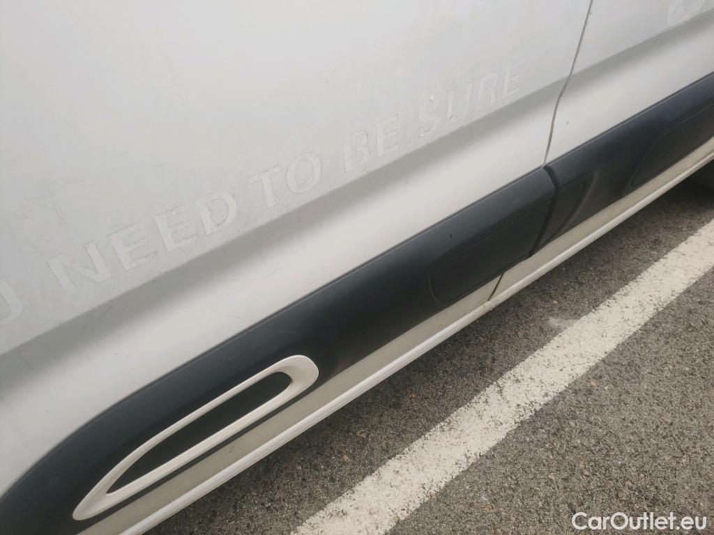  Citroen  Berlingo CITROEN  / 2018 / 5P / monovolumen compacto Talla M BlueHDi 100 S&S FEEL #38