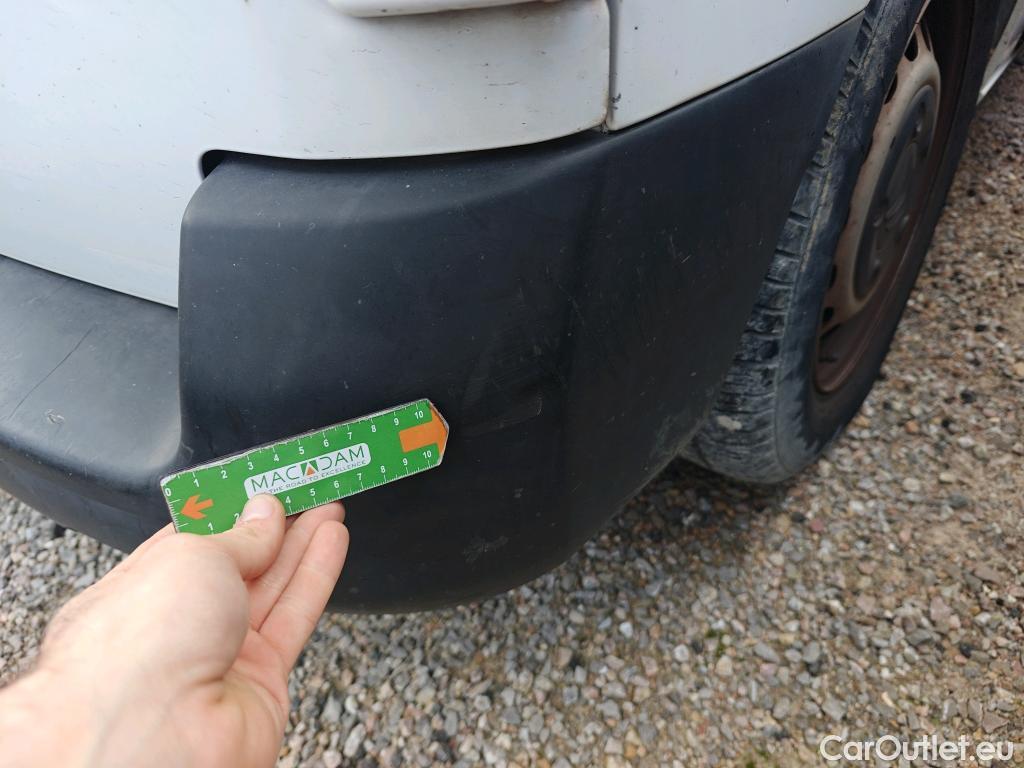  Citroen  Jumpy CITROEN  / 2016 / 4P / FURGON Talla M BlueHDi 73KW (100CV) Confort #79