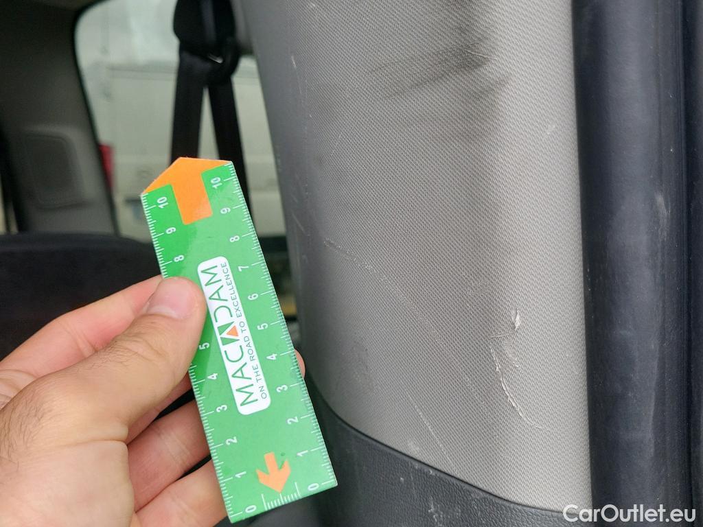  Land Rover  Discovery FORD Transit Custom / 2023 / 4P / combi Kombi 2.0 EcoBlue 100kW 320 L1 Trend #30