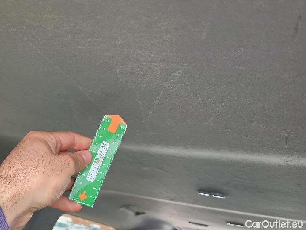  Land Rover  Discovery FORD Transit Custom / 2023 / 4P / combi Kombi 2.0 EcoBlue 100kW 320 L1 Trend #10