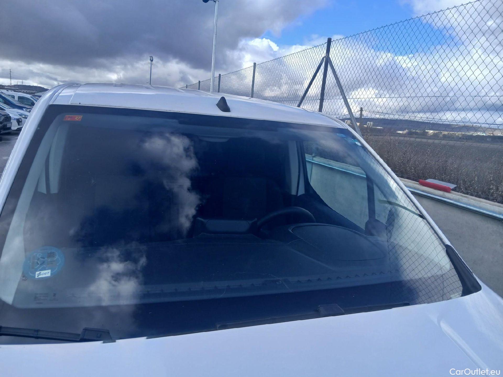  Citroen  Berlingo CITROEN  / 2018 / 4P / furgón derivado de turismo Talla M BlueHDi 100 #9