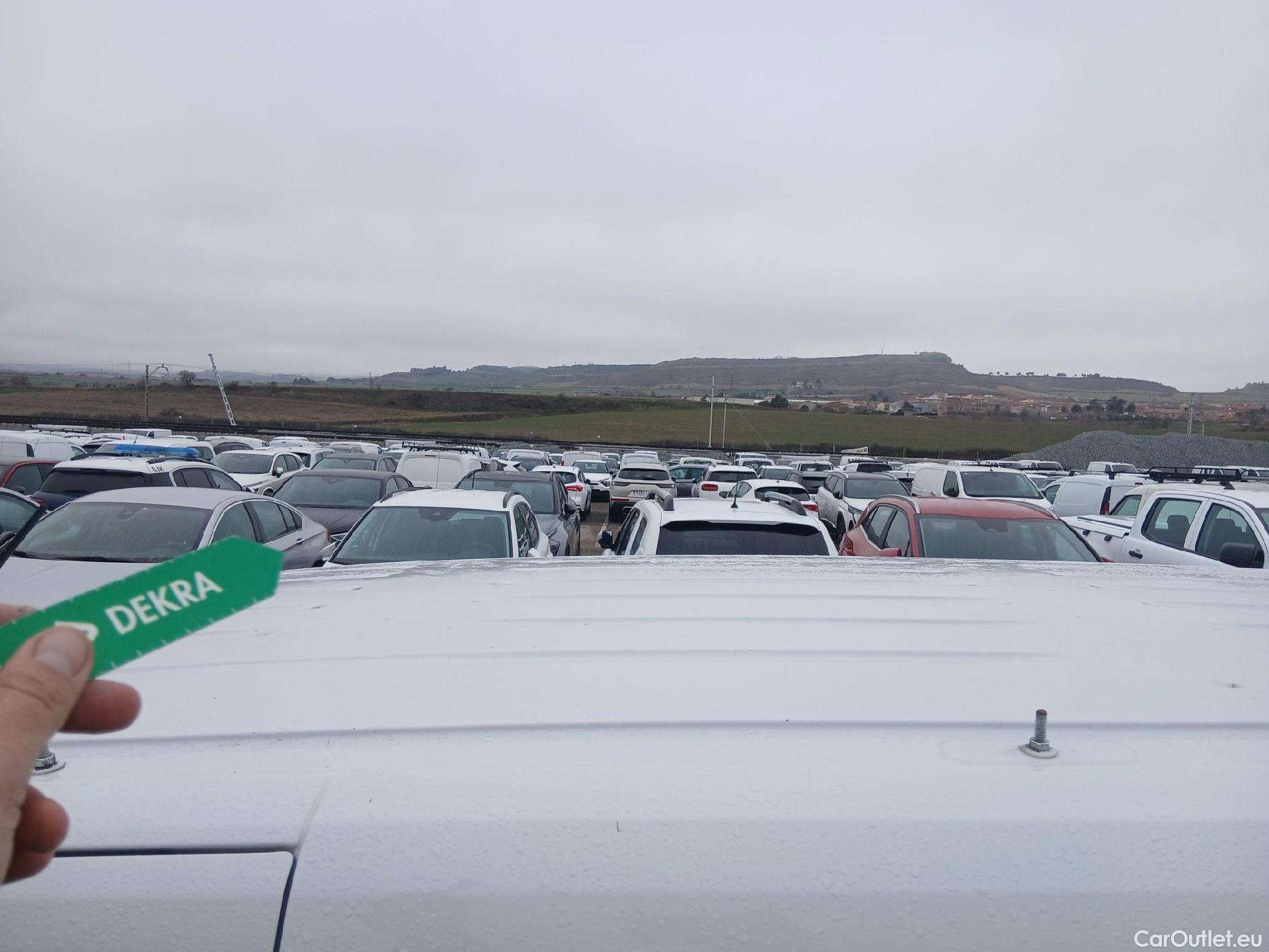  Citroen  Berlingo CITROEN  / 2018 / 4P / furgón derivado de turismo Talla M BlueHDi 100 #15