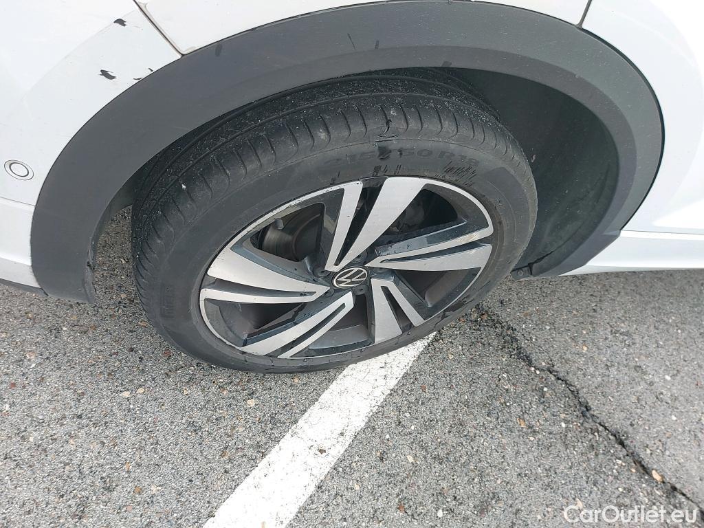  Volkswagen  T-ROC VOLKSWAGEN  / 2021 / 5P / todoterreno R-Line 2.0 TDI 110kW (150CV) DSG #5