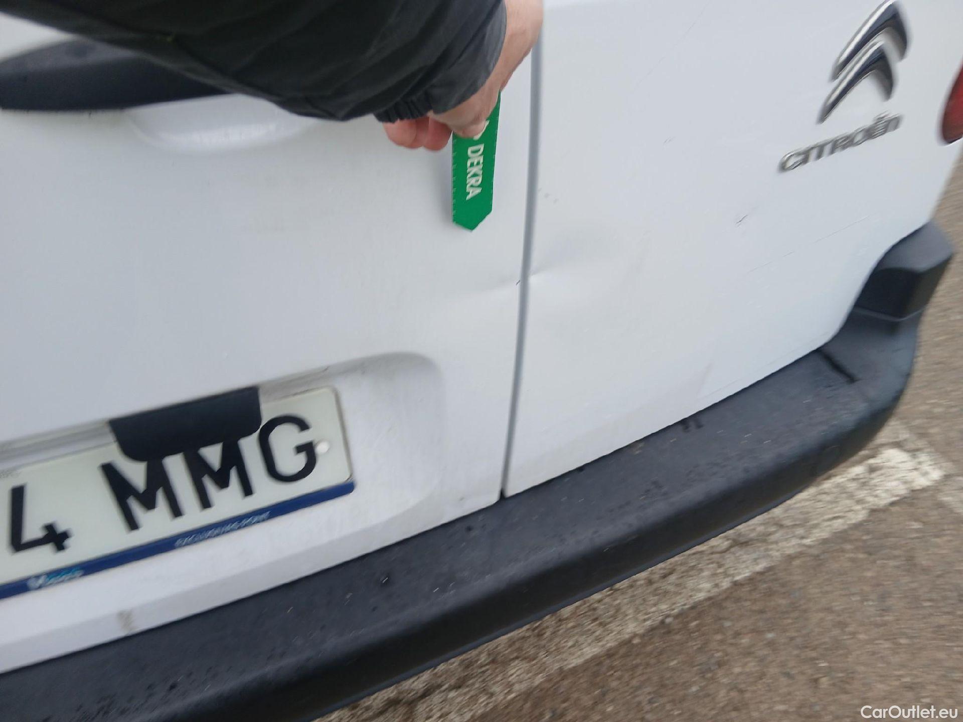  Citroen  Berlingo CITROEN  / 2018 / 4P / furgón derivado de turismo Talla M BlueHDi 100 #20