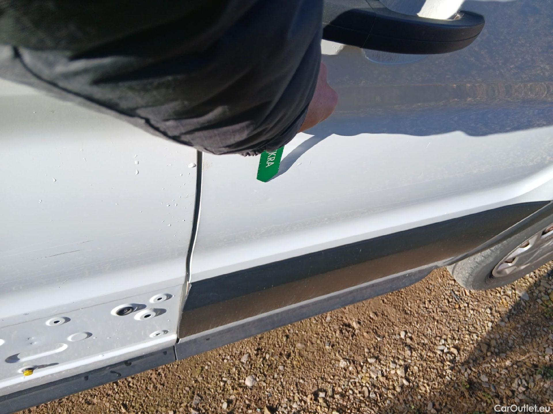  Ford  Transit FORD  / 2013 / 4P / furgón 310 96kW L3H2 Van Trend FWD MHEV #37