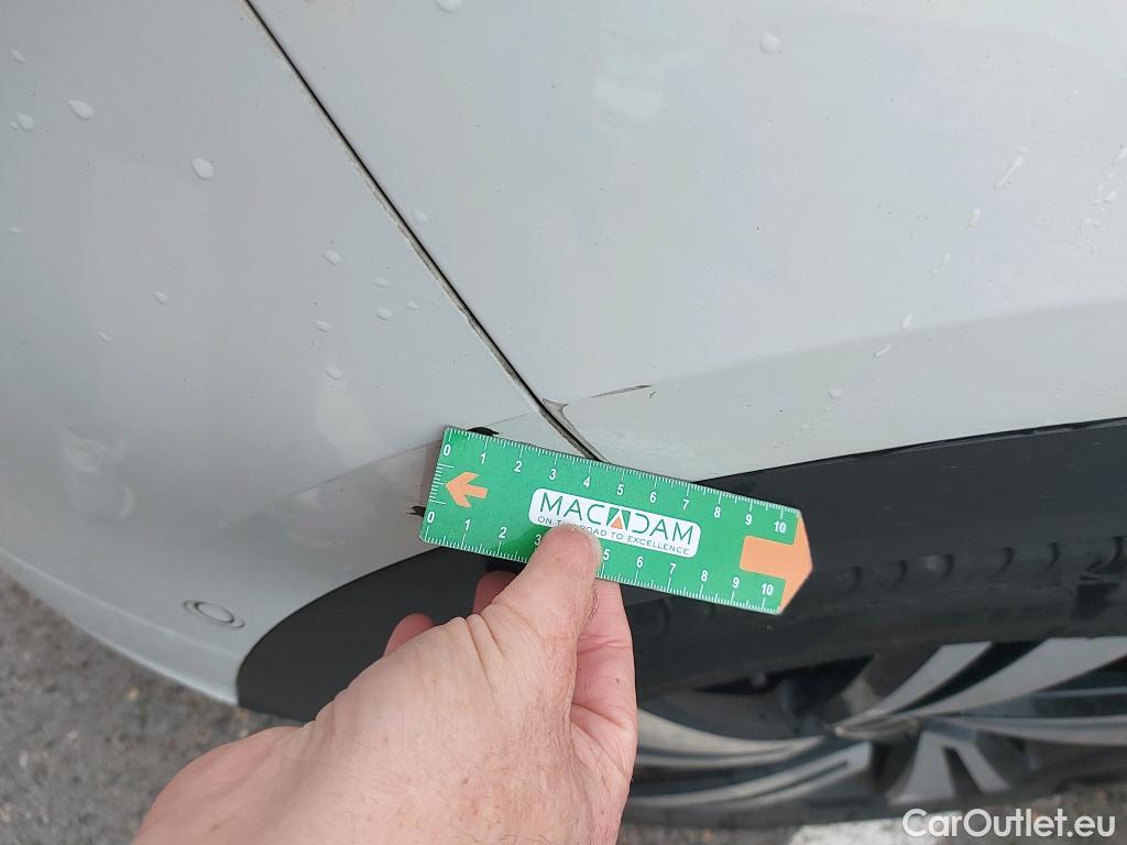  Volkswagen  T-ROC VOLKSWAGEN  / 2021 / 5P / todoterreno R-Line 2.0 TDI 110kW (150CV) DSG #30