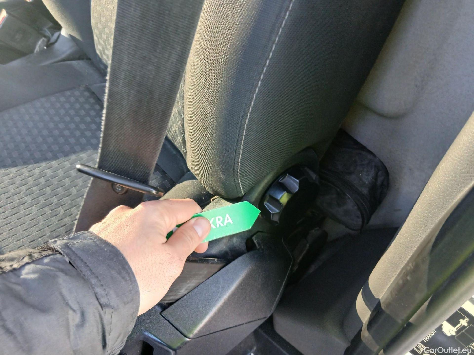  Ford  Transit FORD  / 2013 / 4P / furgón 310 96kW L3H2 Van Trend FWD MHEV #48