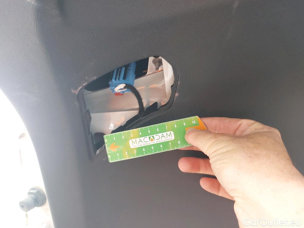  Volkswagen  T-ROC VOLKSWAGEN  / 2021 / 5P / todoterreno R-Line 2.0 TDI 110kW (150CV) DSG #10