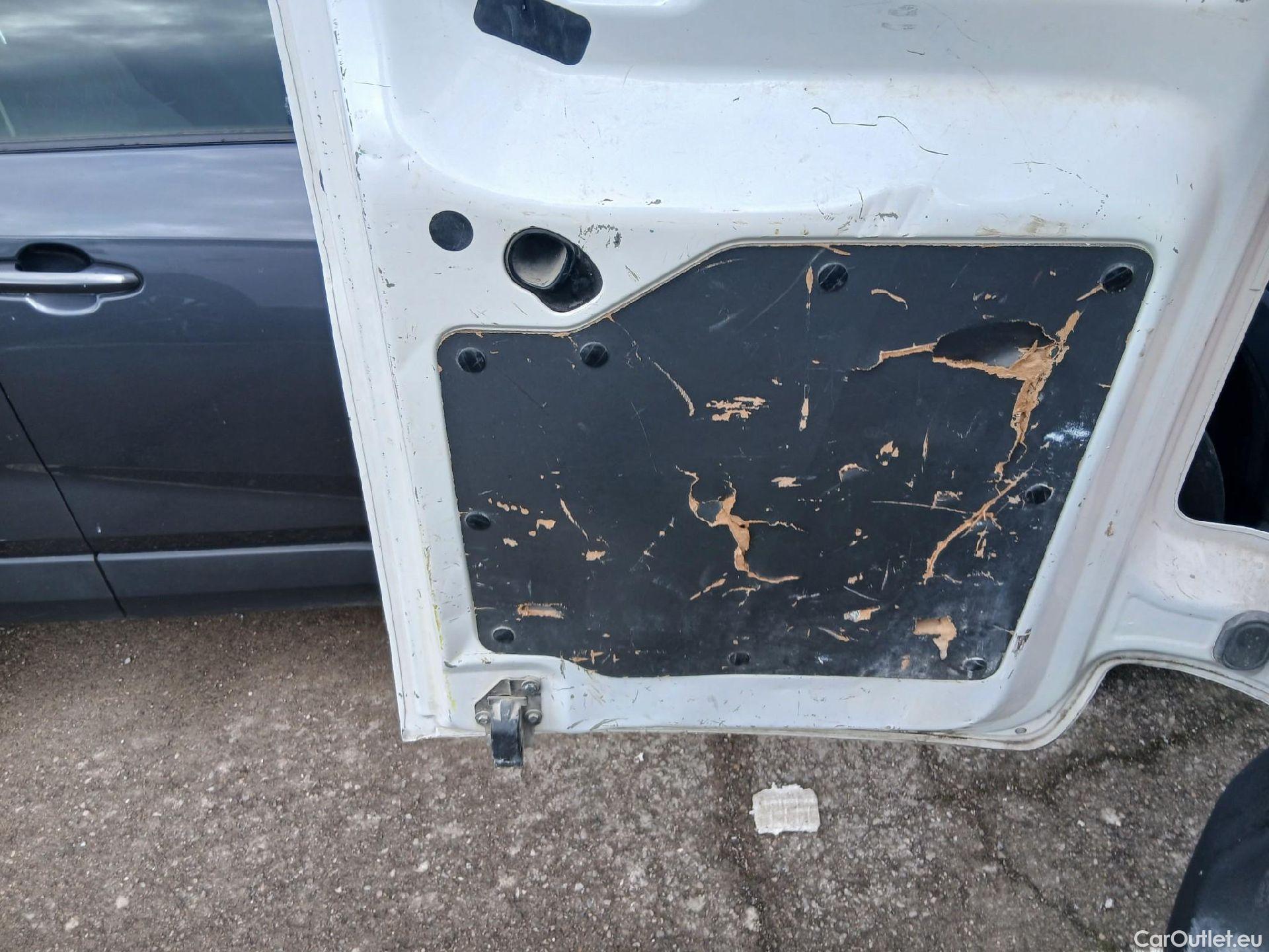  Opel  Vivaro OPEL  / 2019 / 4P / furgón 1.5 Diésel 88kW (120CV) M Std Select #66