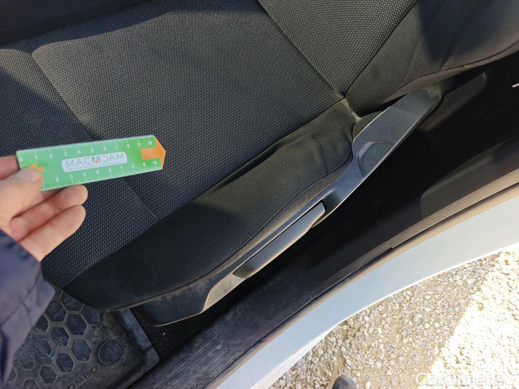  Opel  Combo OPEL  / 2018 / 3P / furgón derivado de turismo 1.6 TD S/S 74kW (100CV) Express L H1 650 #24